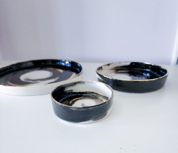 Nesting plates - black and gold swirl - Image 3